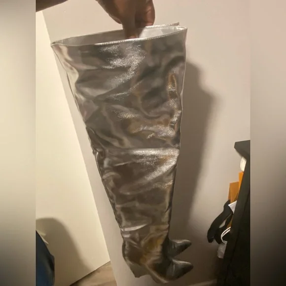 Silver Women's Boots - Picture 9 of 9